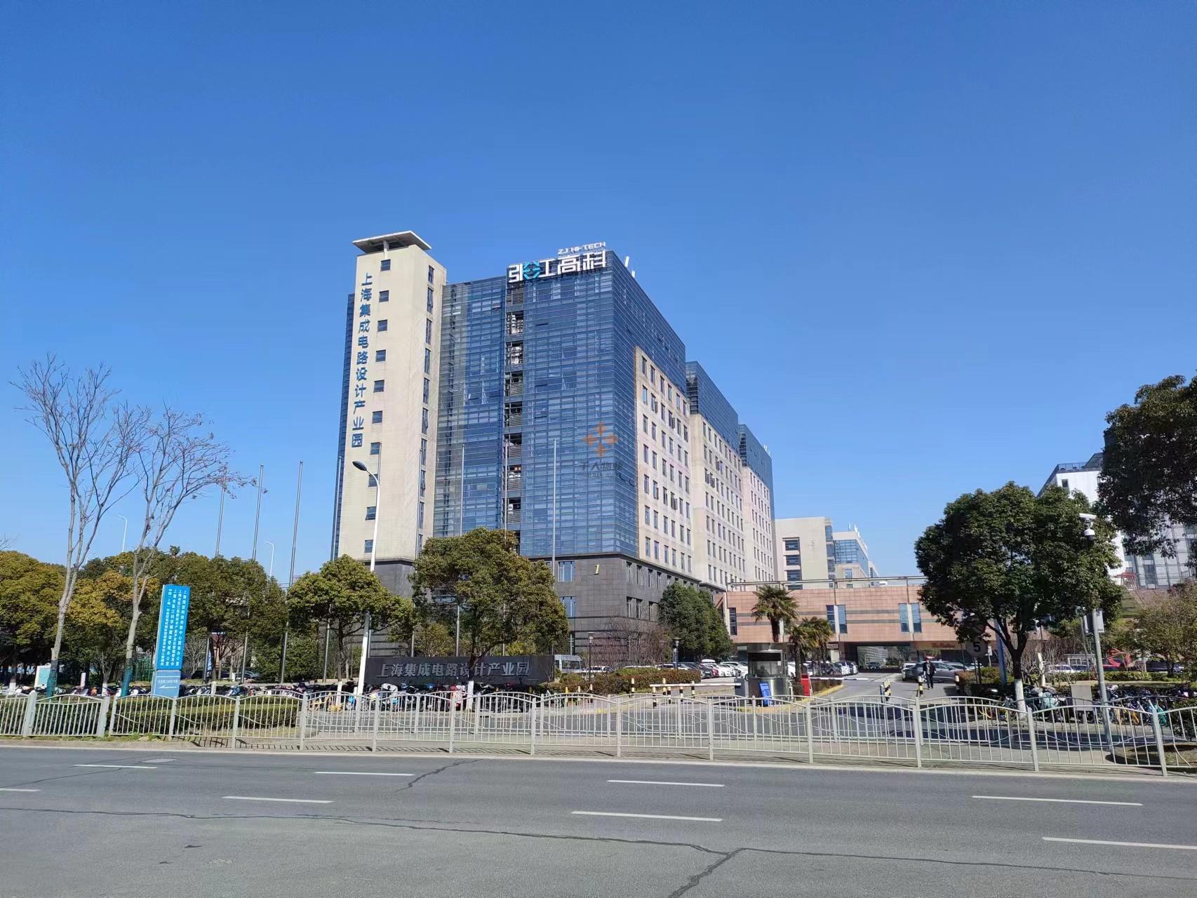 張江集電港精裝全配辦公室出租2號線廣蘭路地鐵站 獨(dú)立空調(diào)