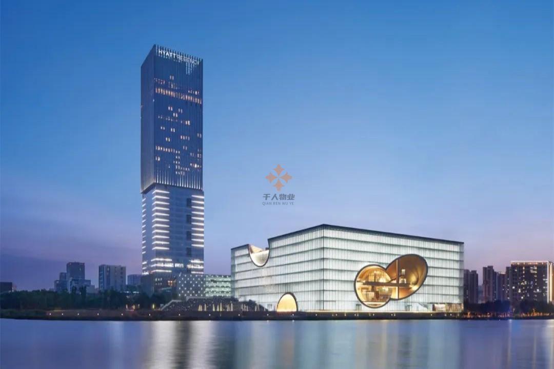 上海保利國(guó)際廣場(chǎng)
